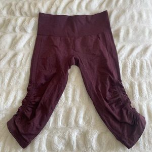 Lululemon In The Flow Crop II Heathered Bordeaux Drama